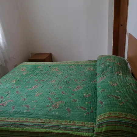 Trilocali Low Cost Apartmán
